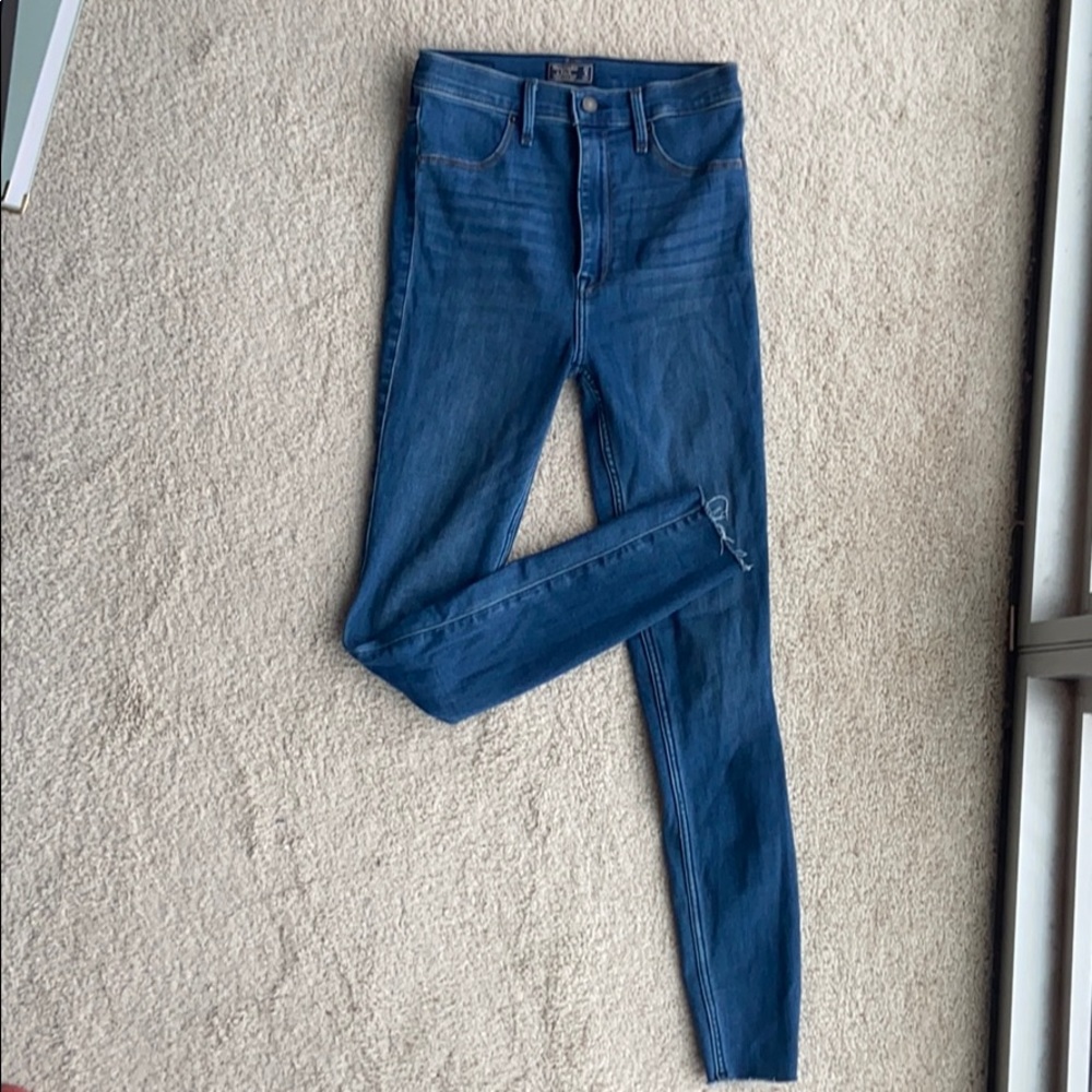 Abercrombie & Fitch Ultra High Rise Jean Leggings